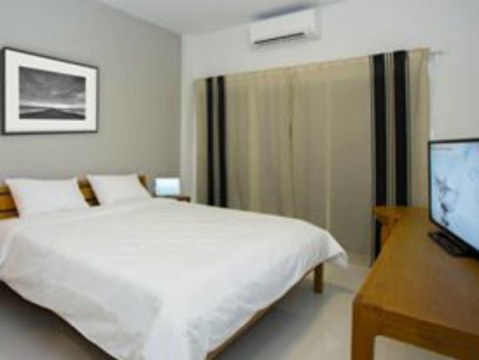 รักโคซี่ Hotel เขาหลัก ภายนอก รูปภาพ
